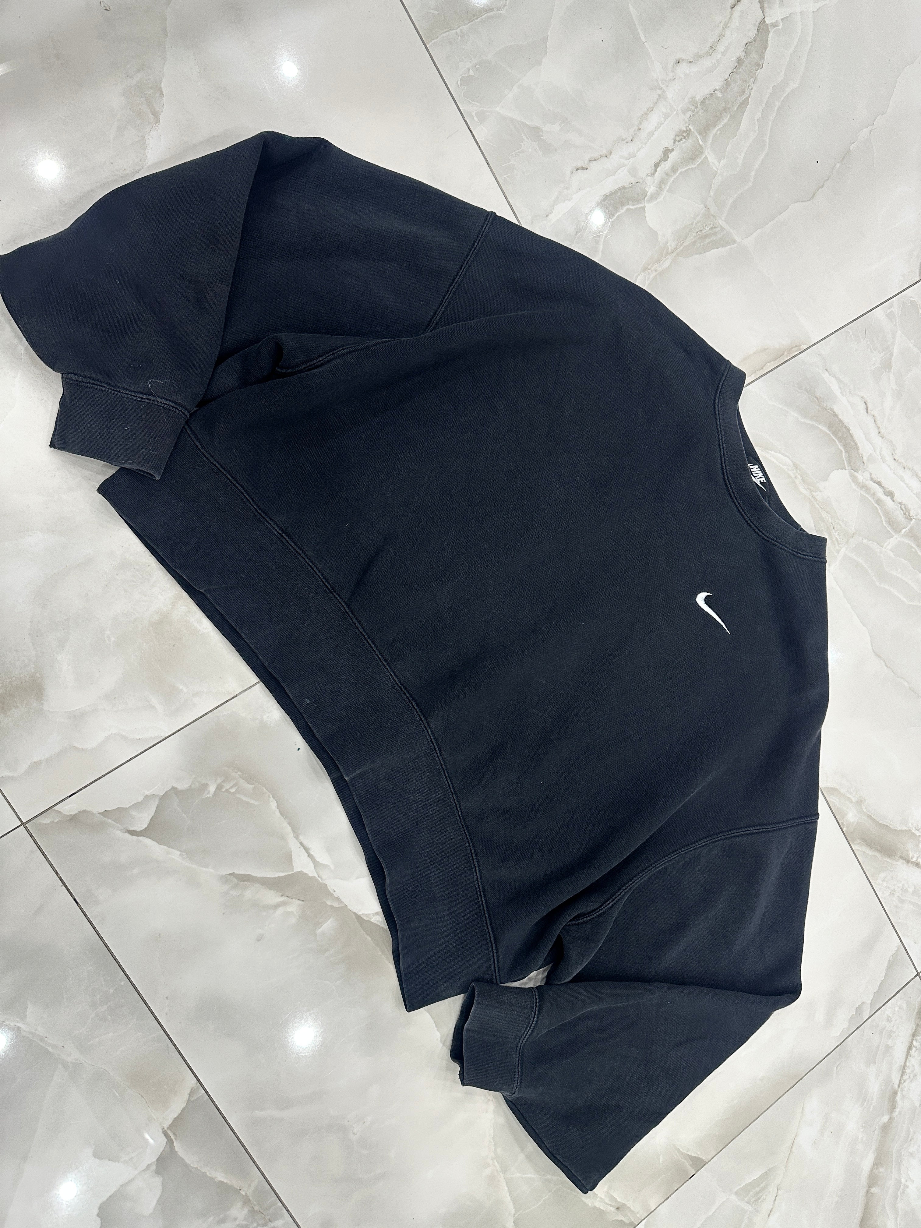 Felpa vintage nera crop