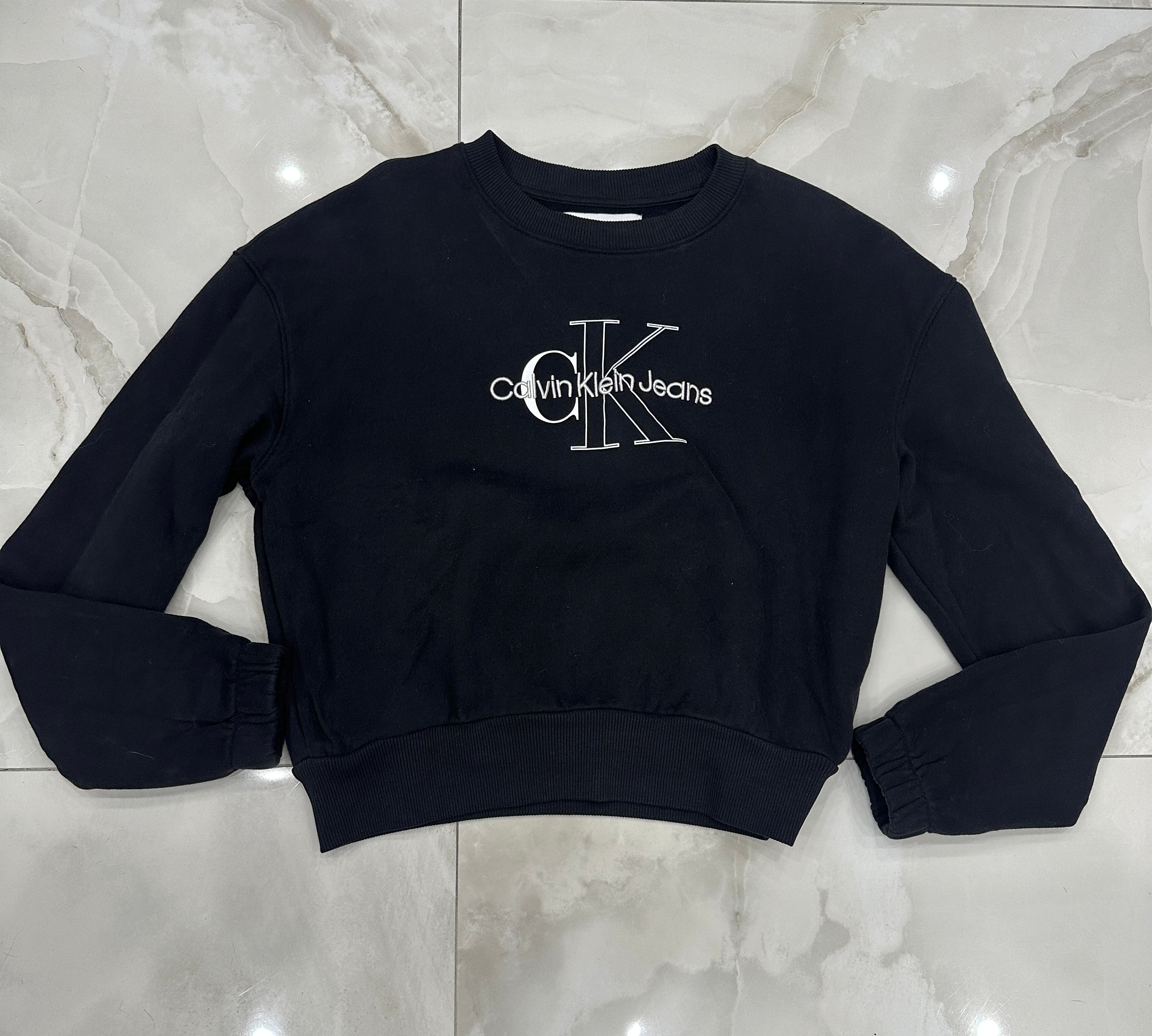 Felpa vintage nera crop