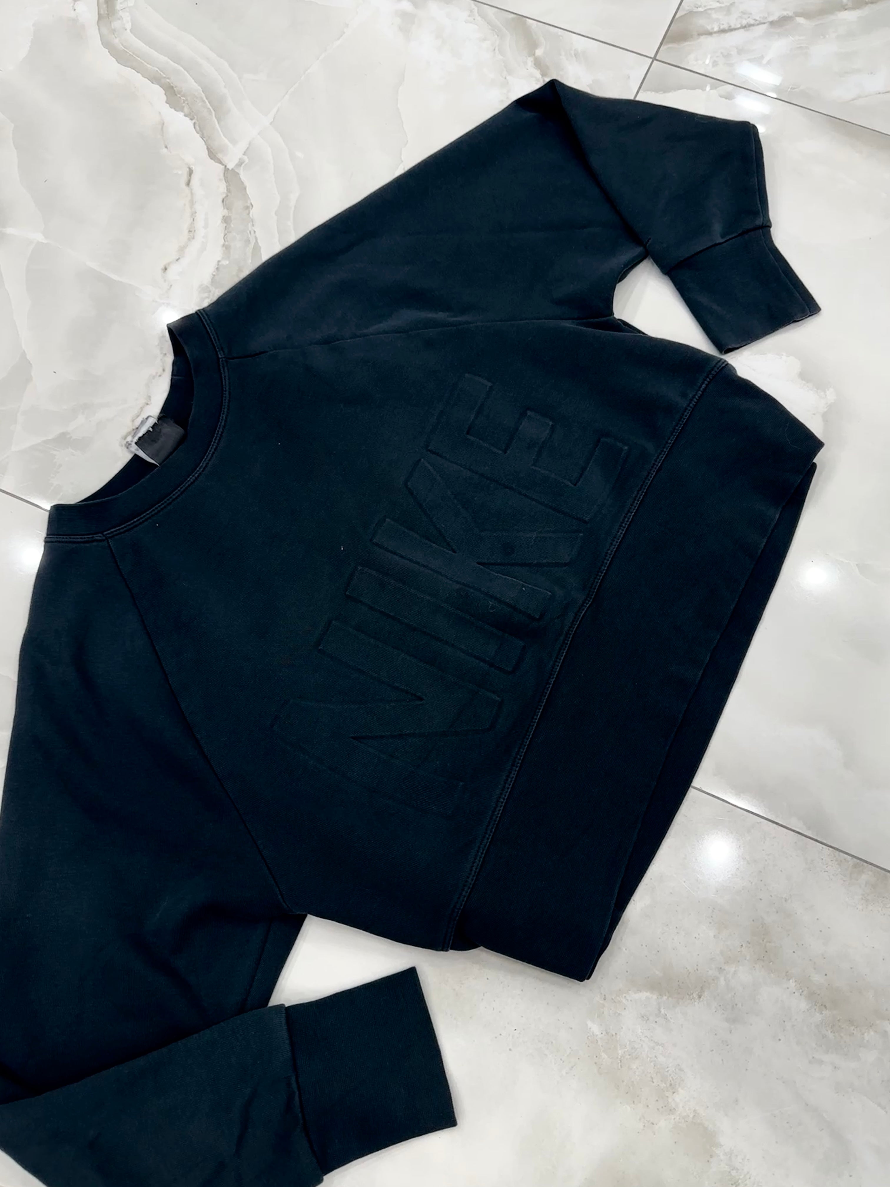 Felpa vintage nera crop
