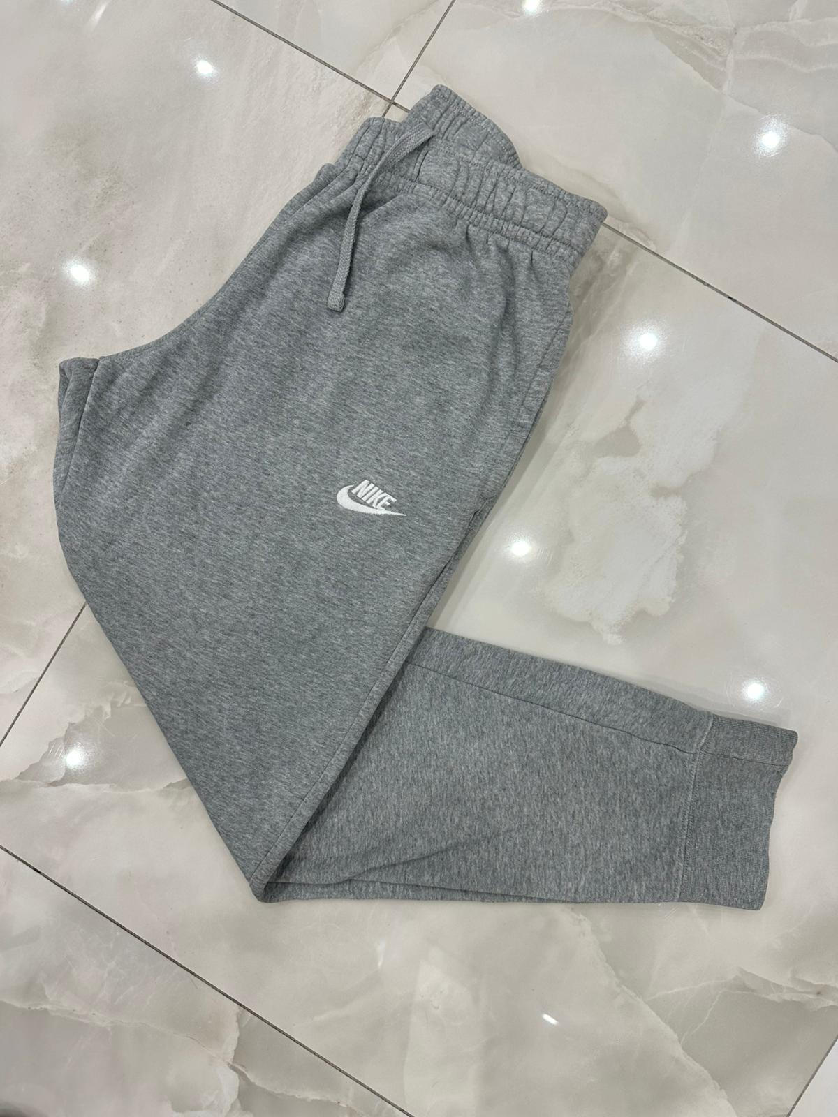 Pantatuta vintage grigio