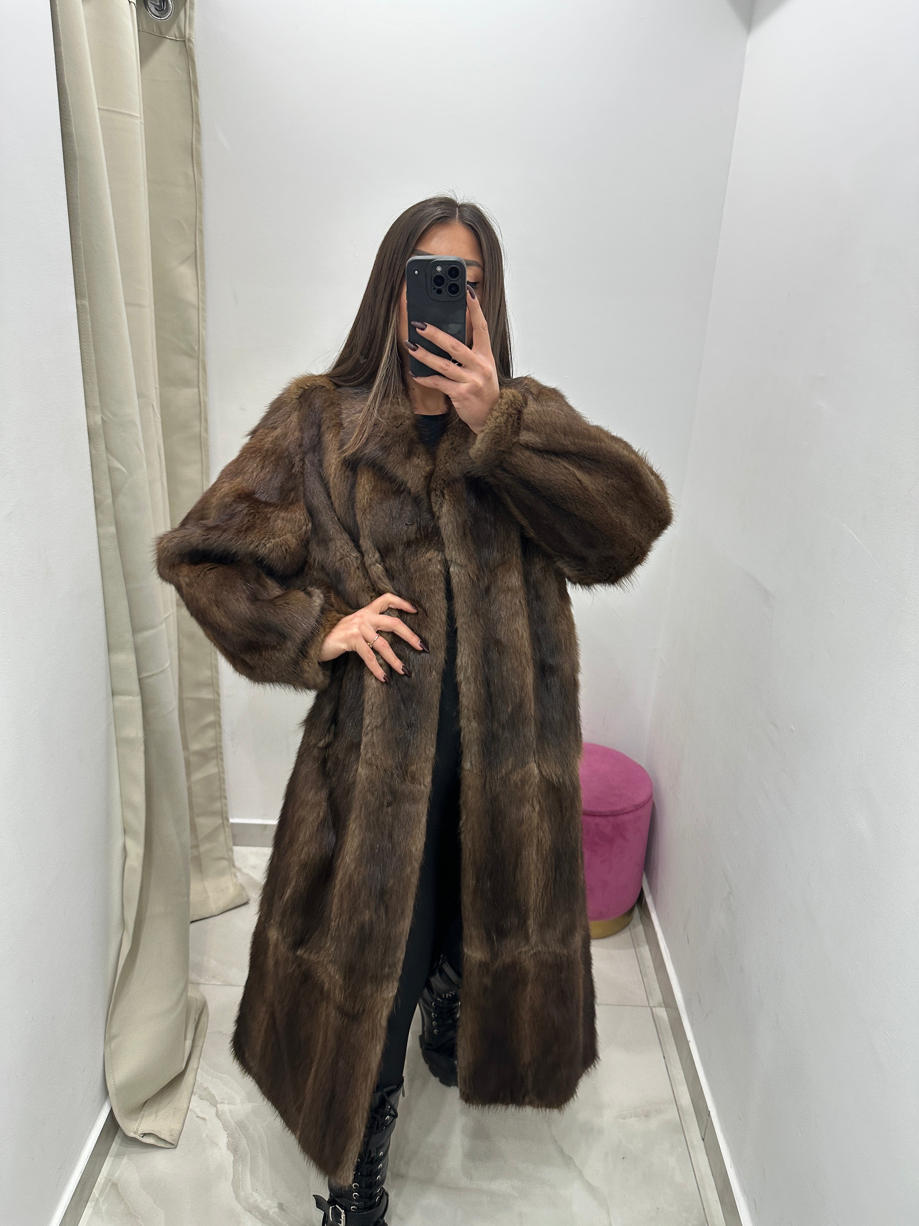 Pelliccia vera vintage marrone chiaro lunga