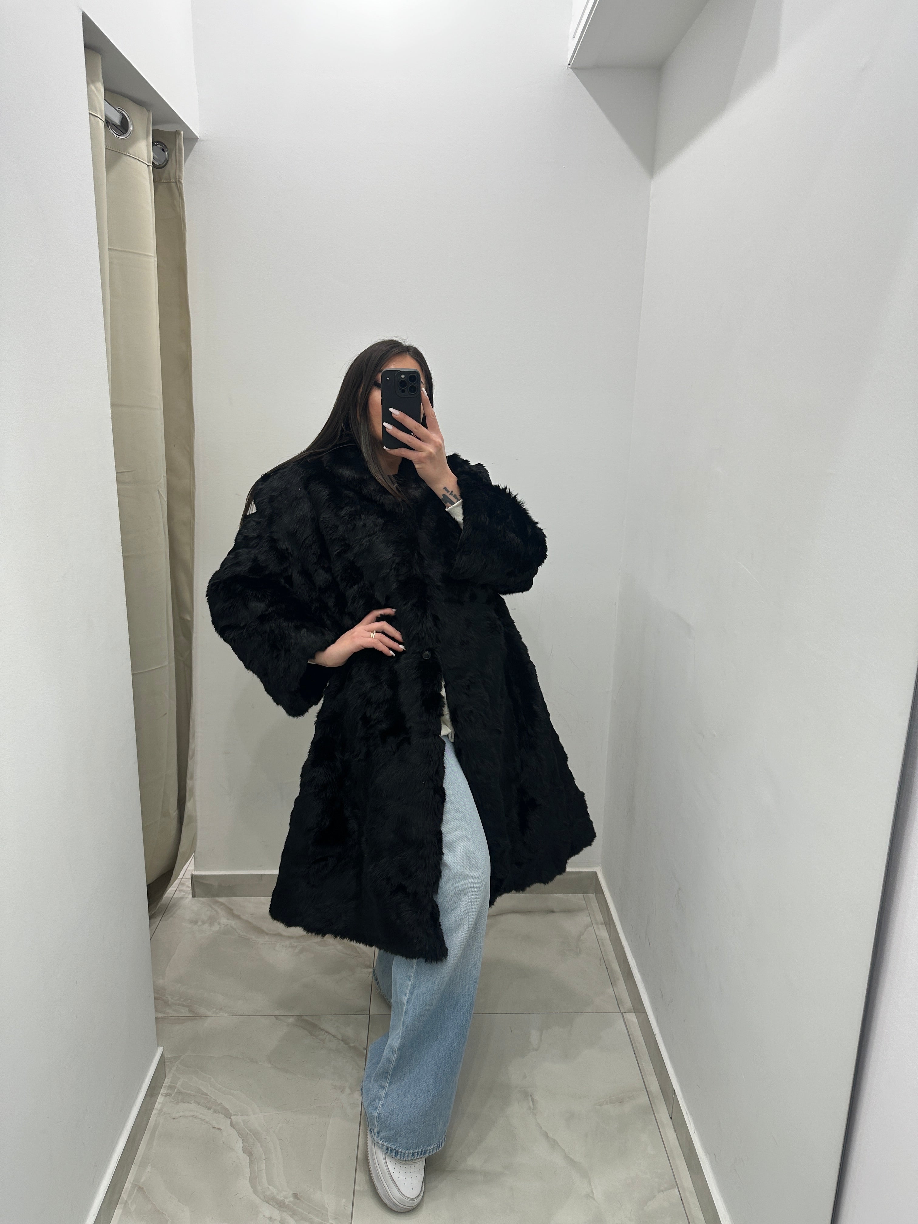 Pelliccia vera vintage nera lunga