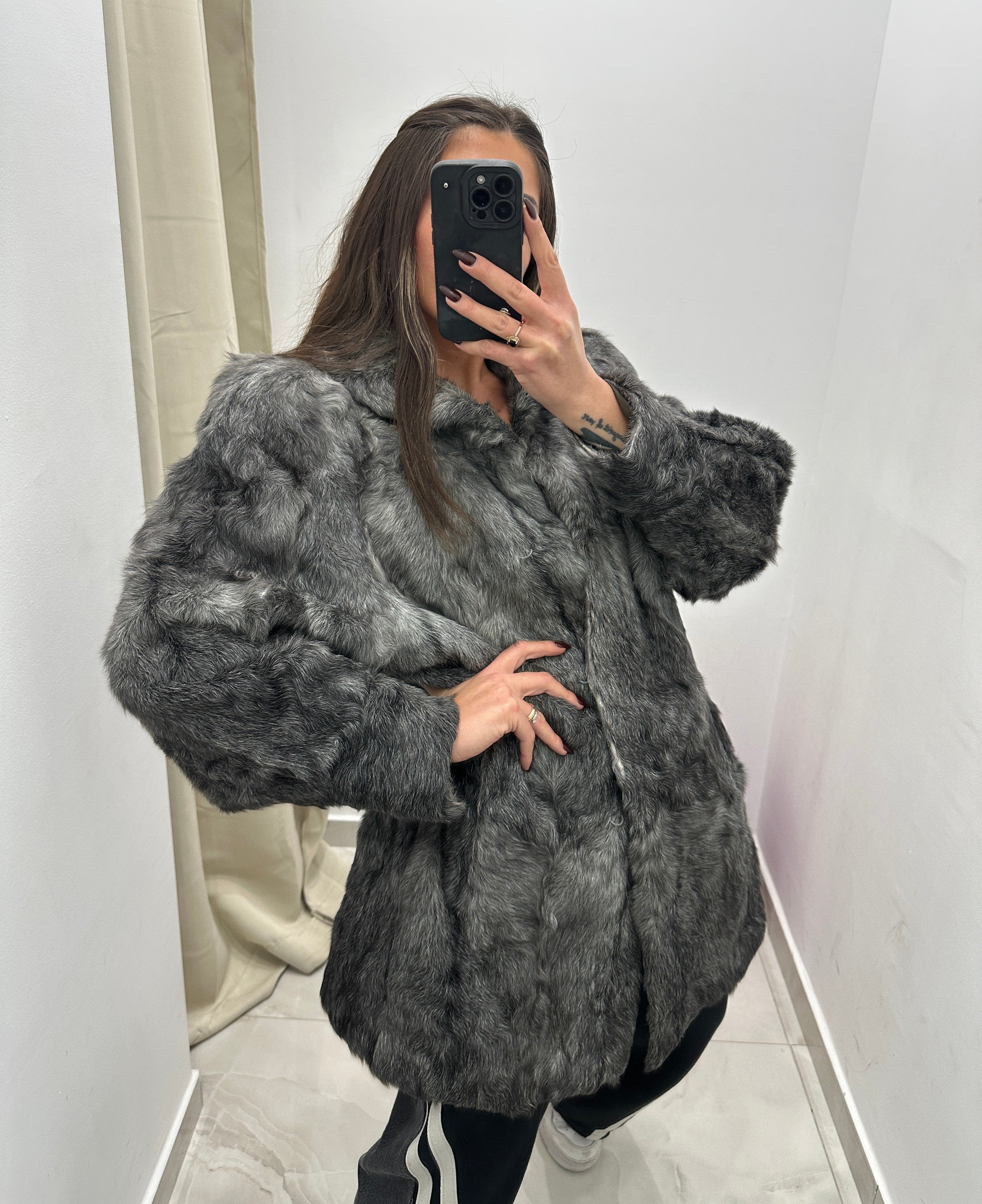 Pelliccia vera vintage grigio scuro