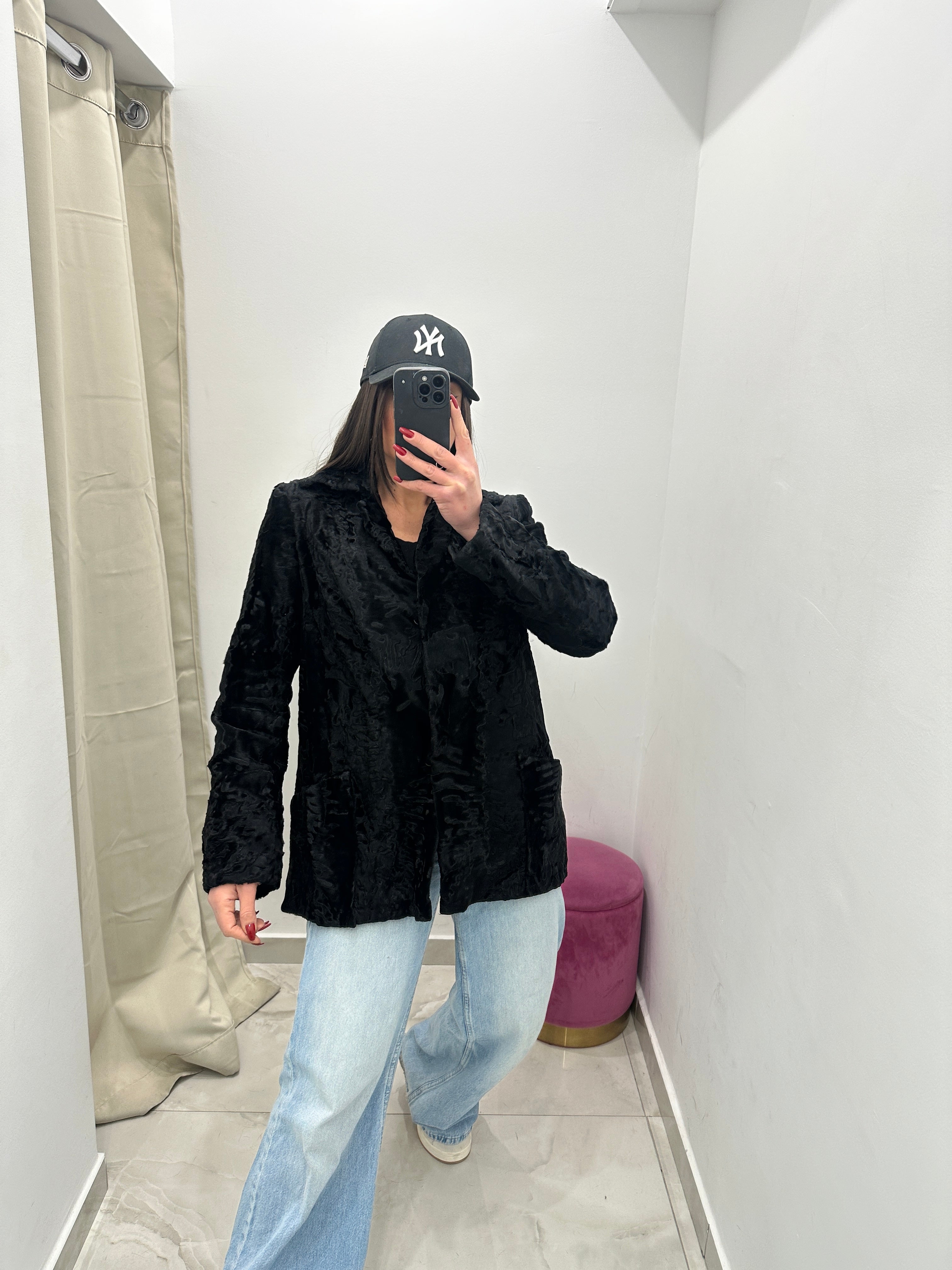 Pelliccia vera vintage in promo nera