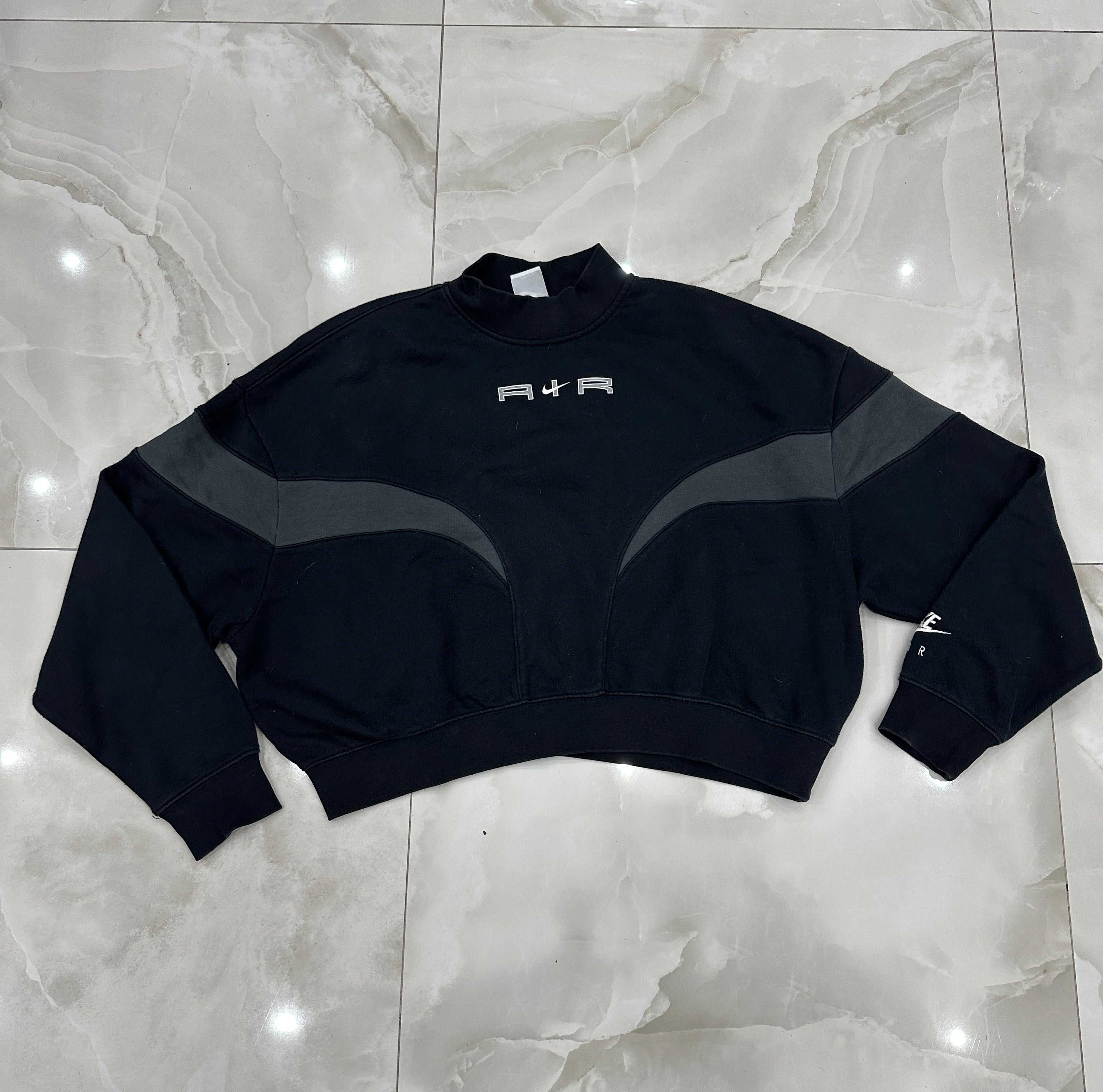 Felpa vintage nera crop