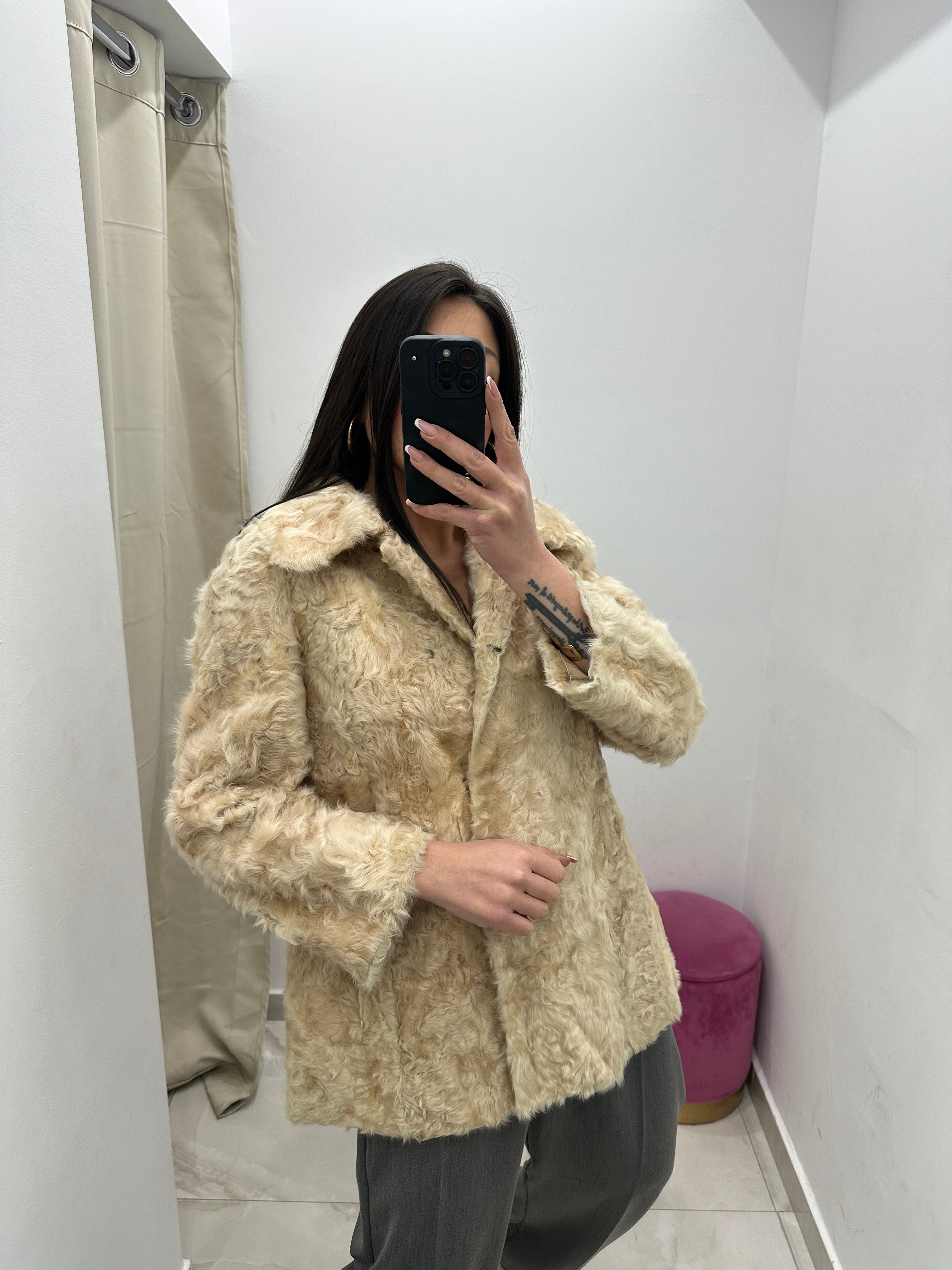 Pelliccia vera vintage in promo panna