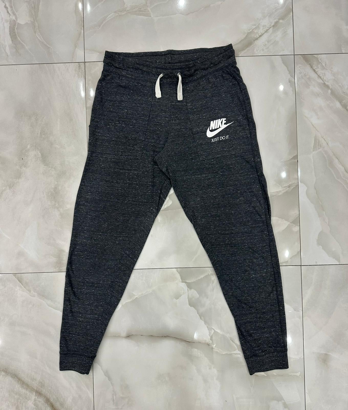 Pantatuta vintage grigio