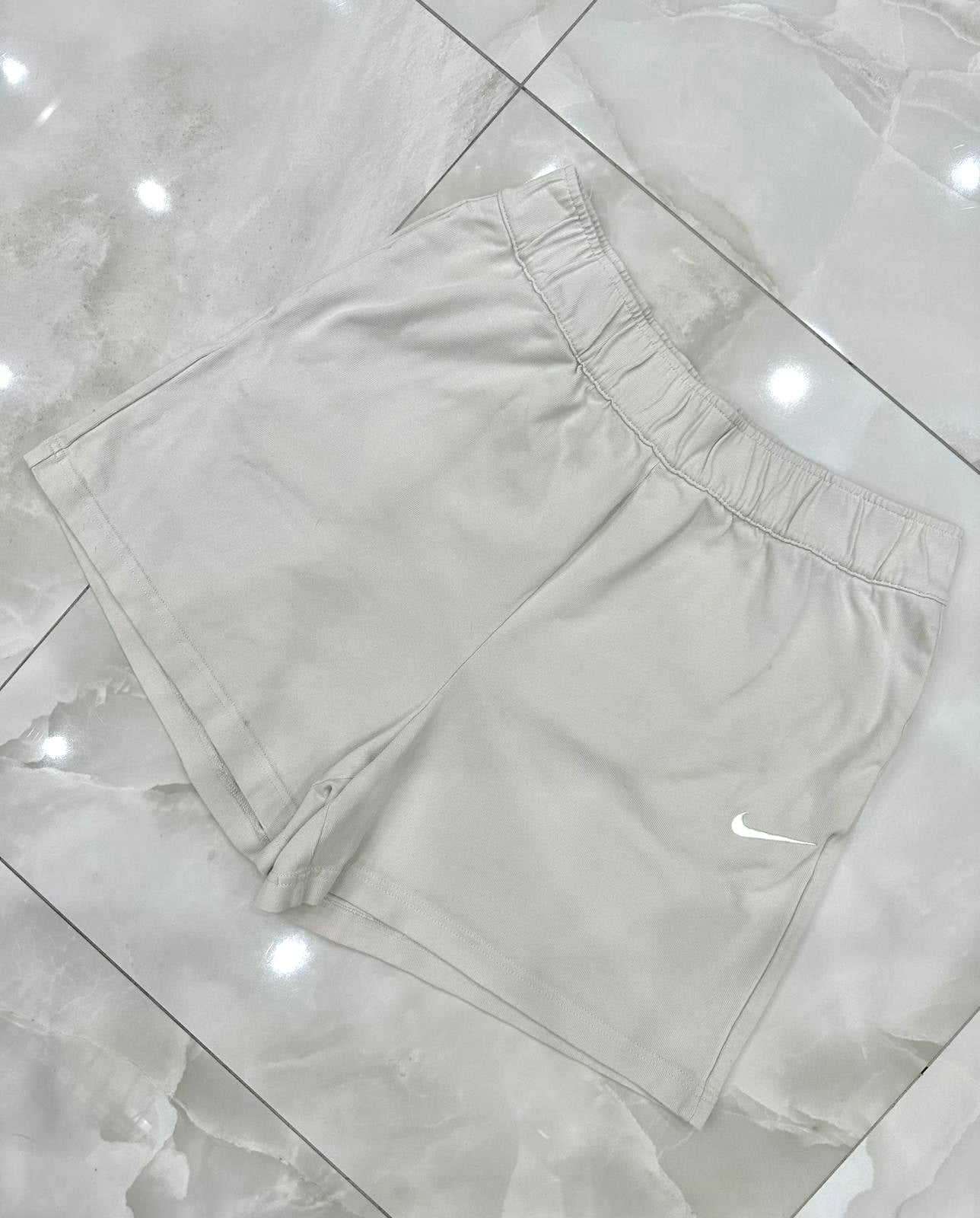 Pantaloncino vintage panna