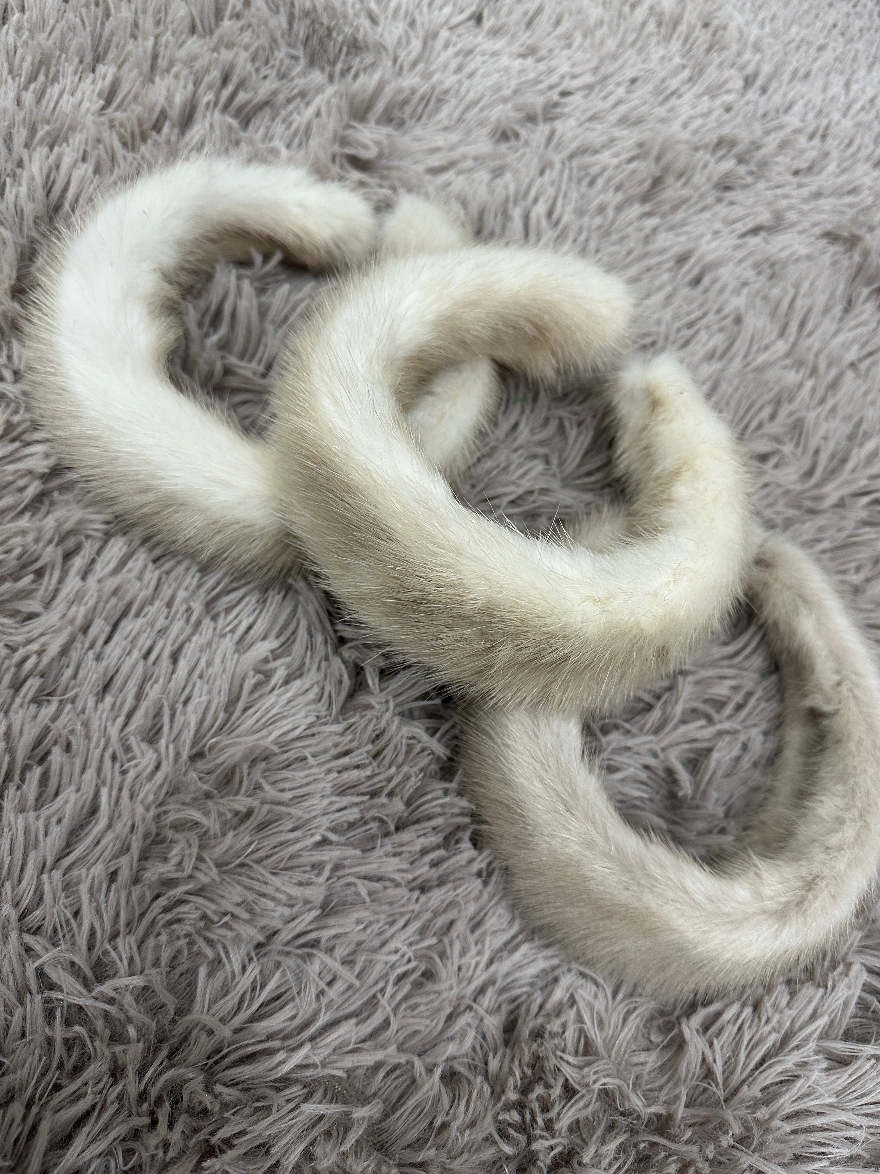 Cerchietto di visone panna