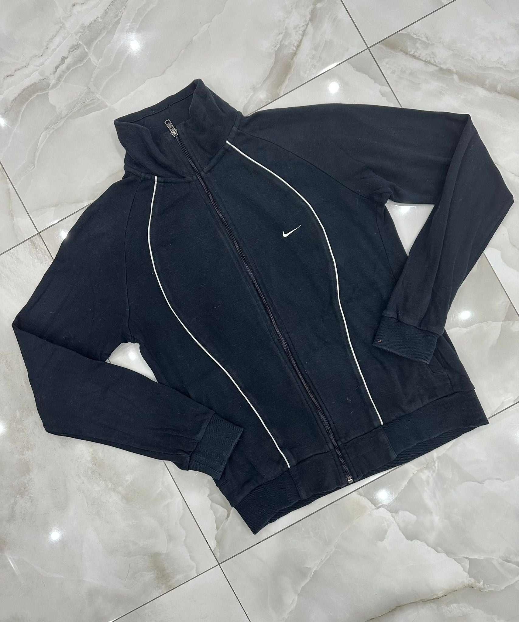 Felpa vintage nera con zip