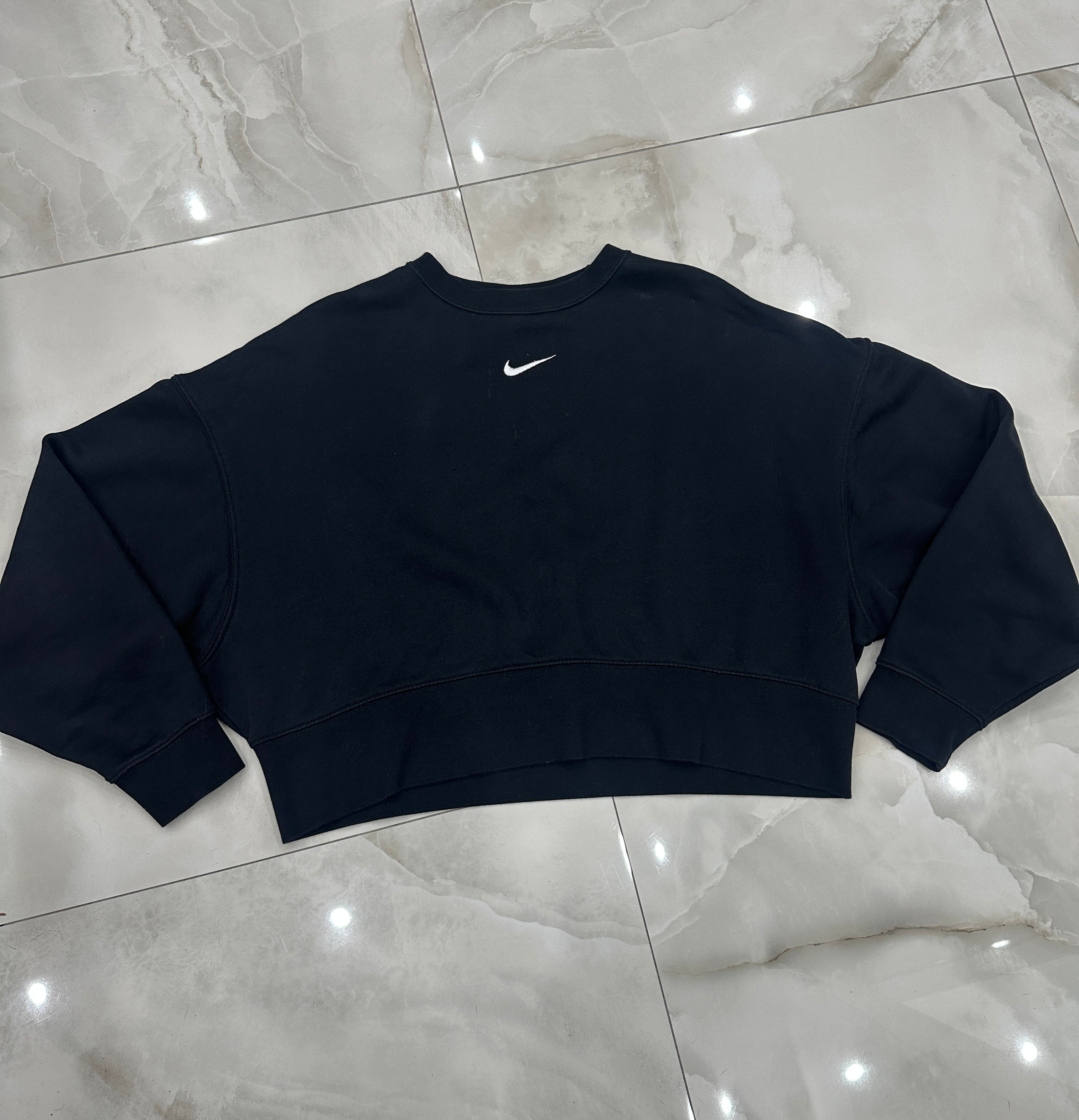 Felpa vintage nera crop