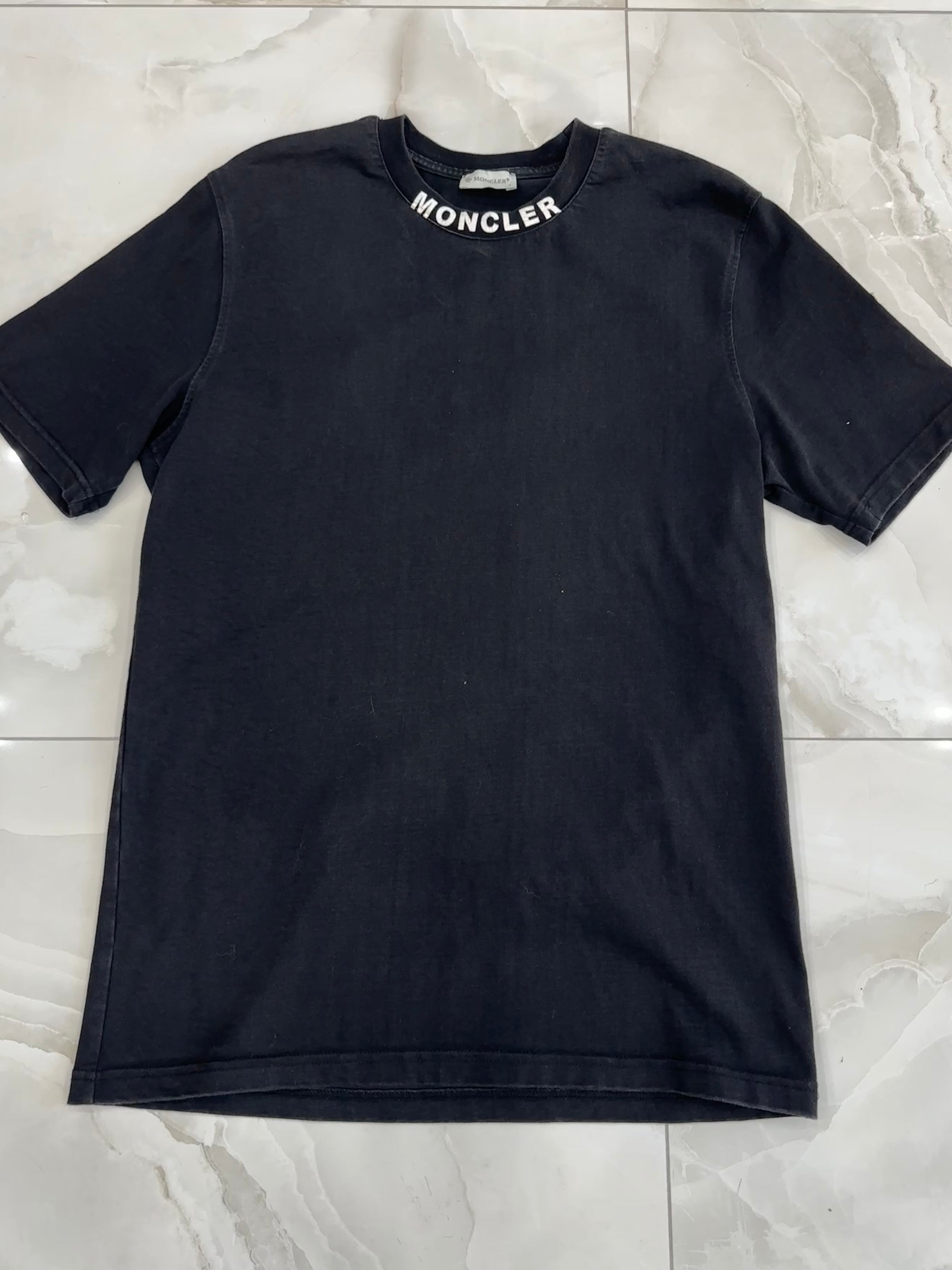 T-Shirt vintage firmato nera