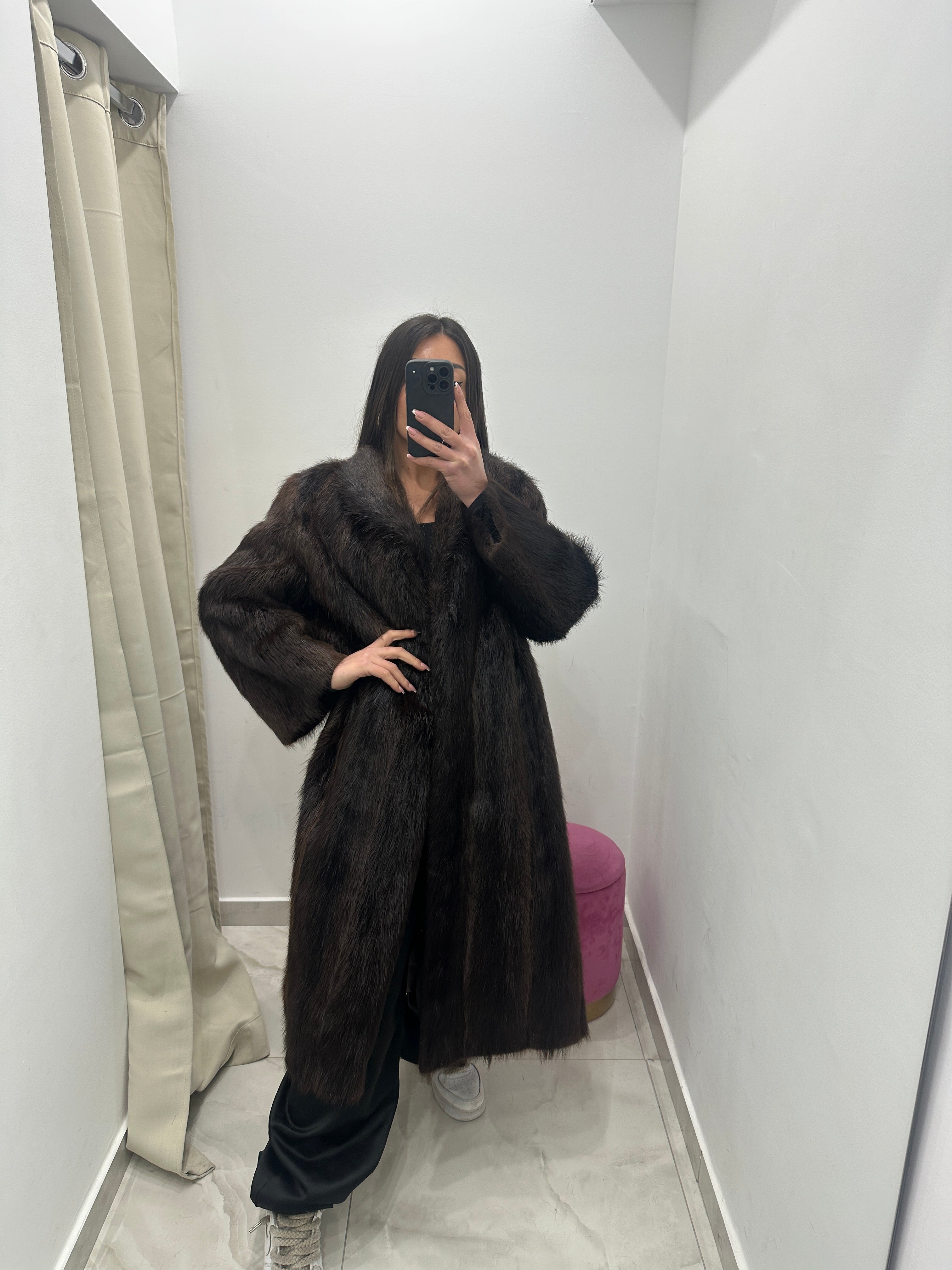 Pelliccia vera vintage marrone scuro lunga