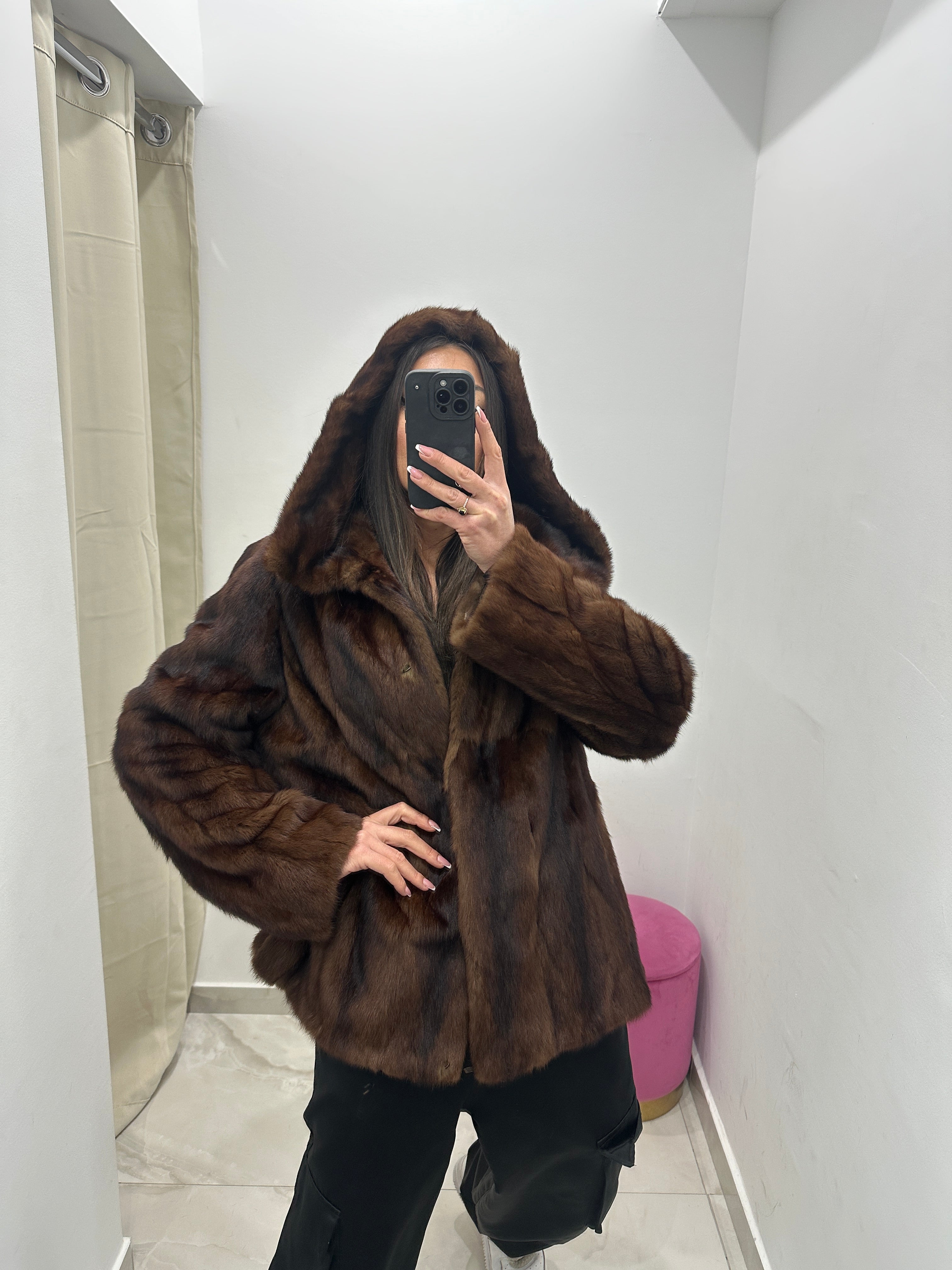 Pelliccia visone marrone vintage rimessa a modello