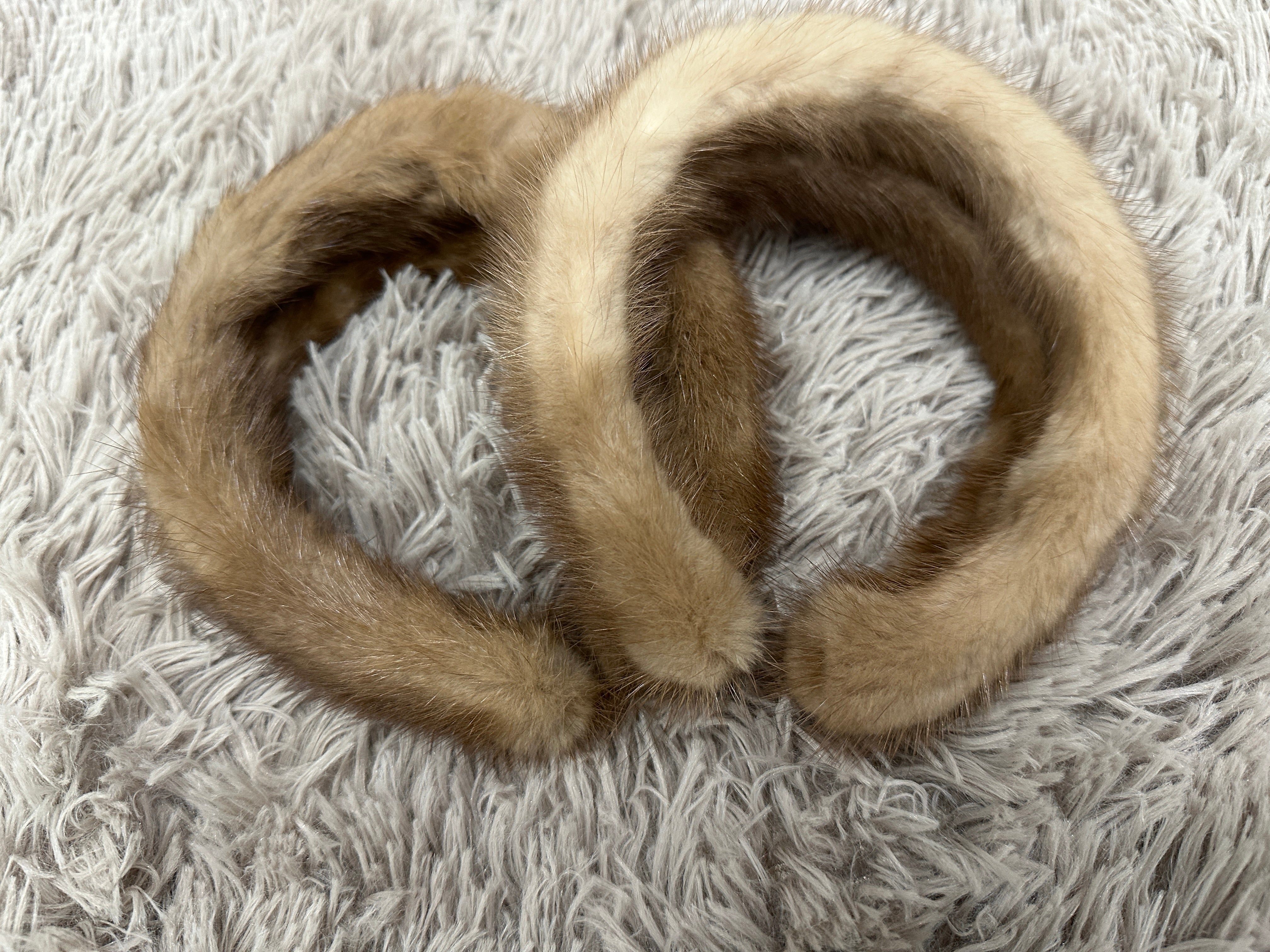 Cerchietto di visone miele