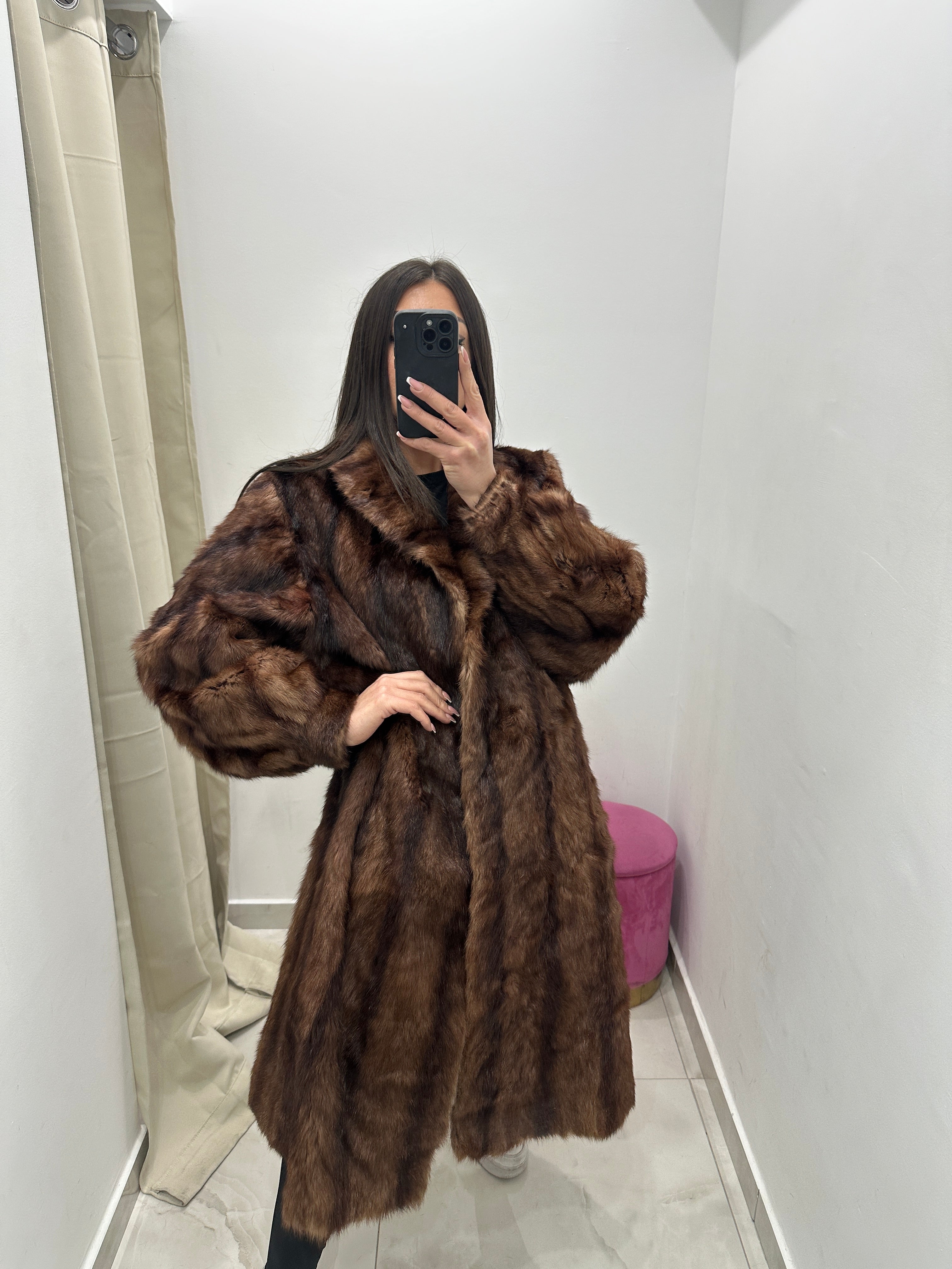 Pelliccia vera vintage marrone lunga
