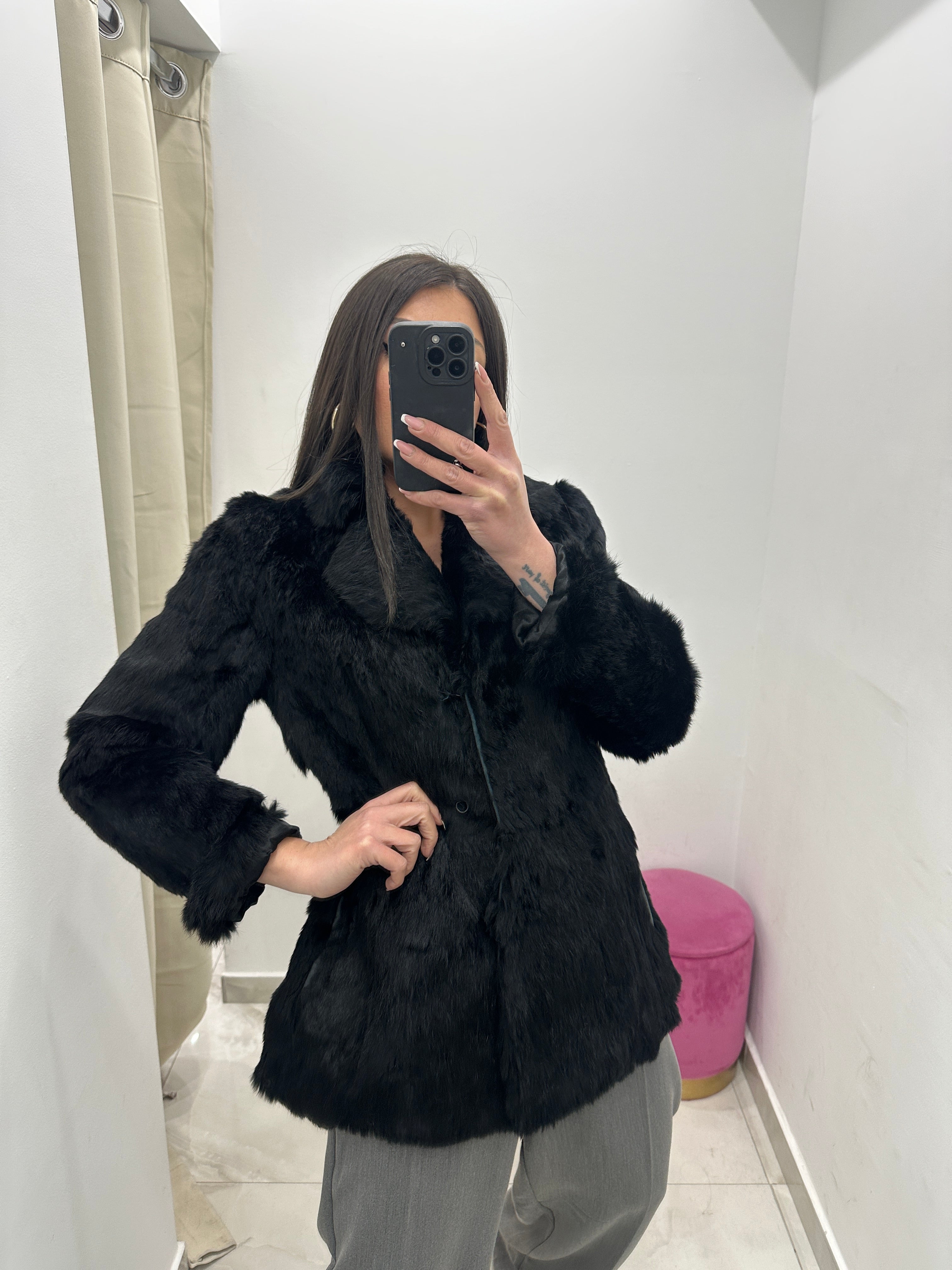 Pelliccia vera vintage in promo nera