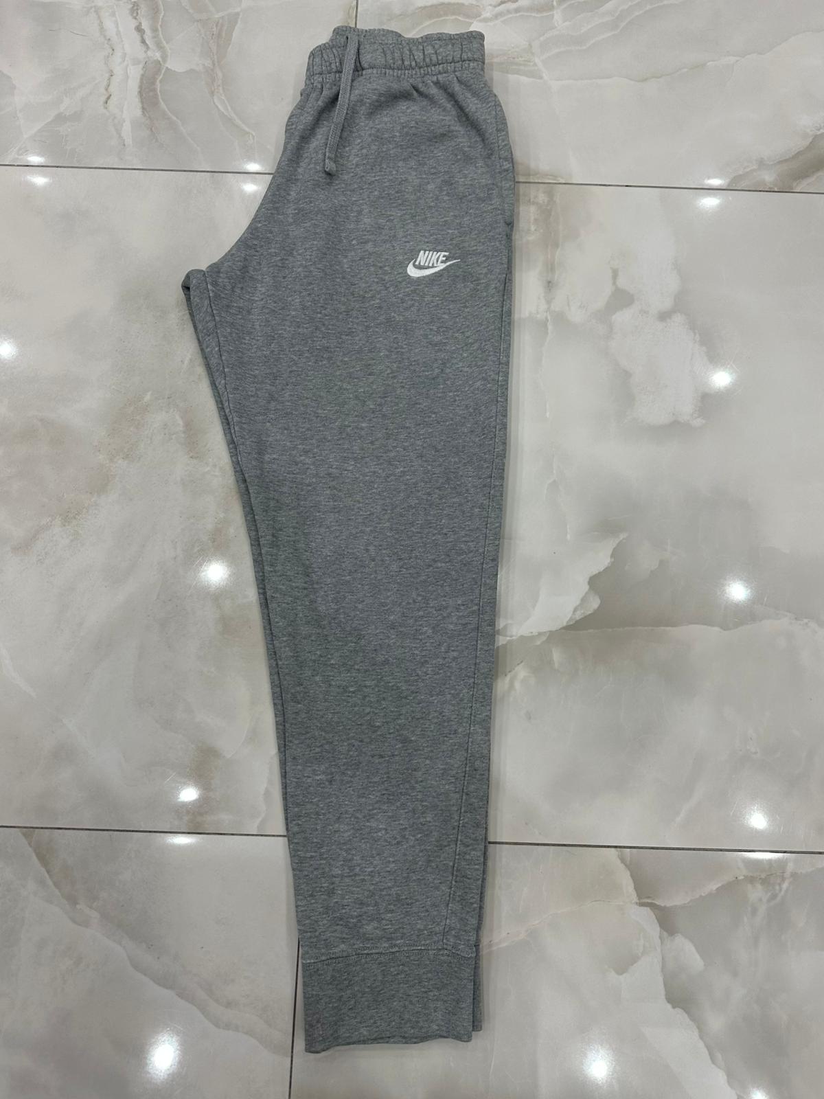 Pantatuta vintage grigio