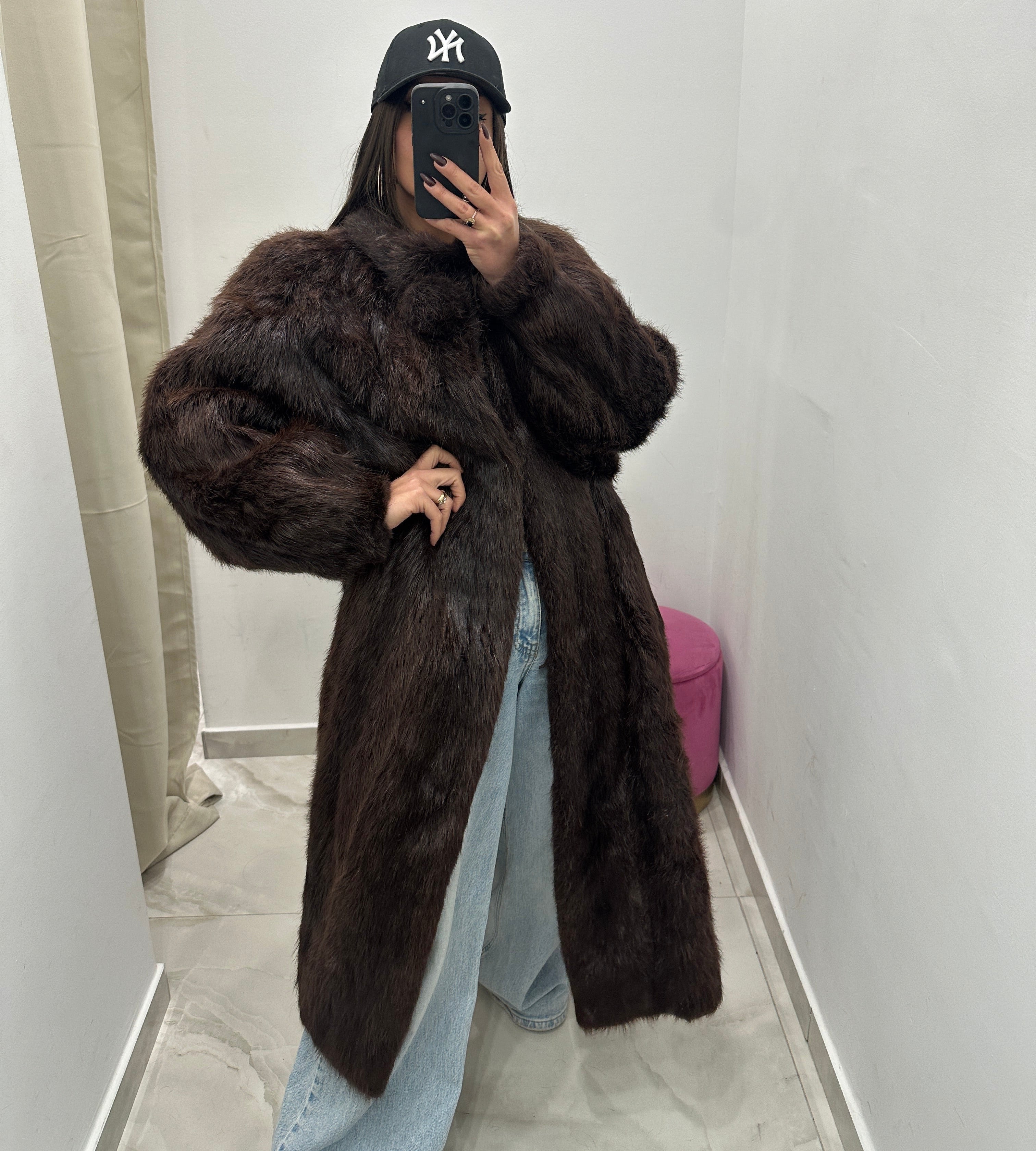 Pelliccia vera vintage marrone scuro lunga