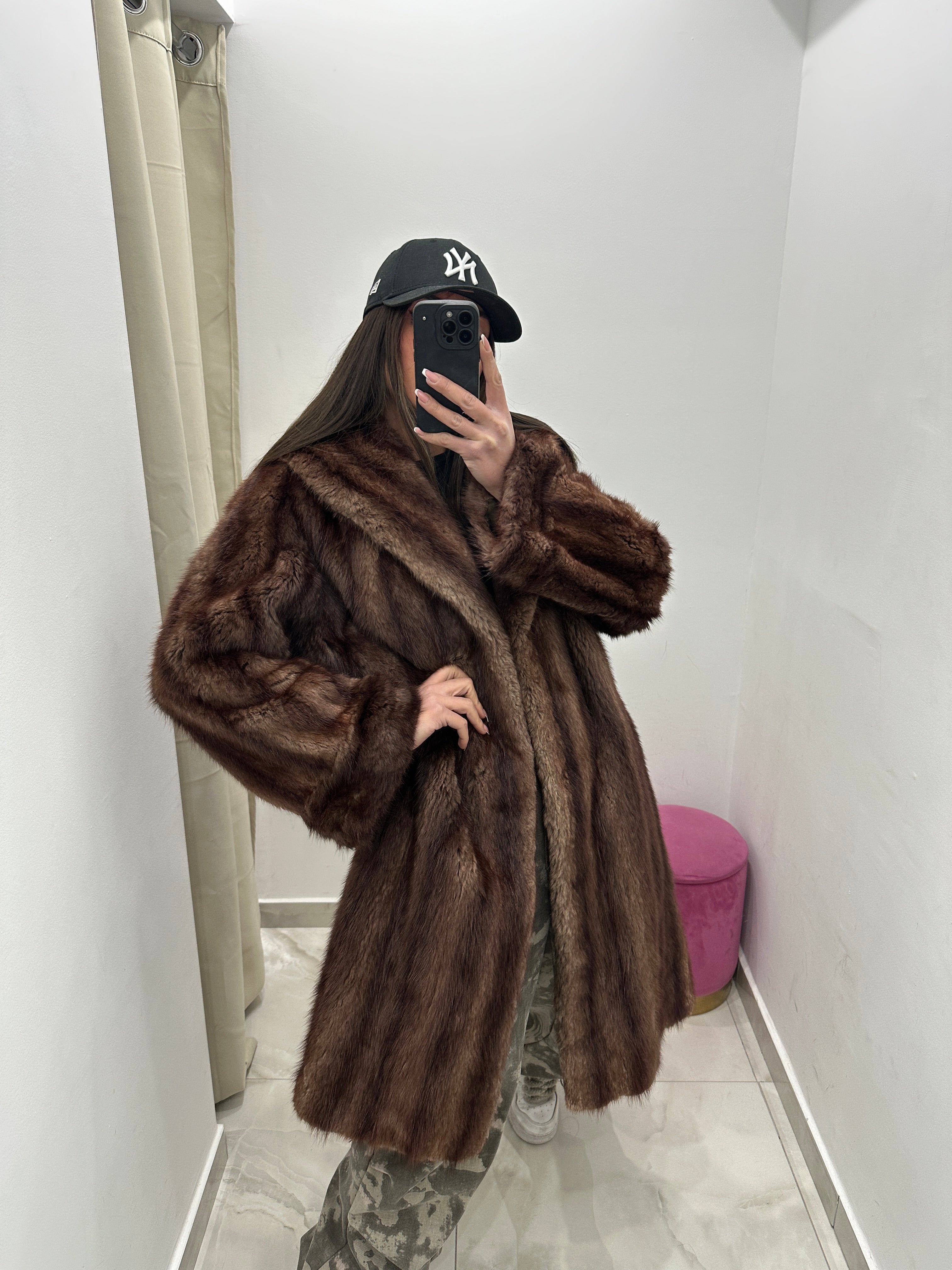 Pelliccia vera vintage marrone lunga