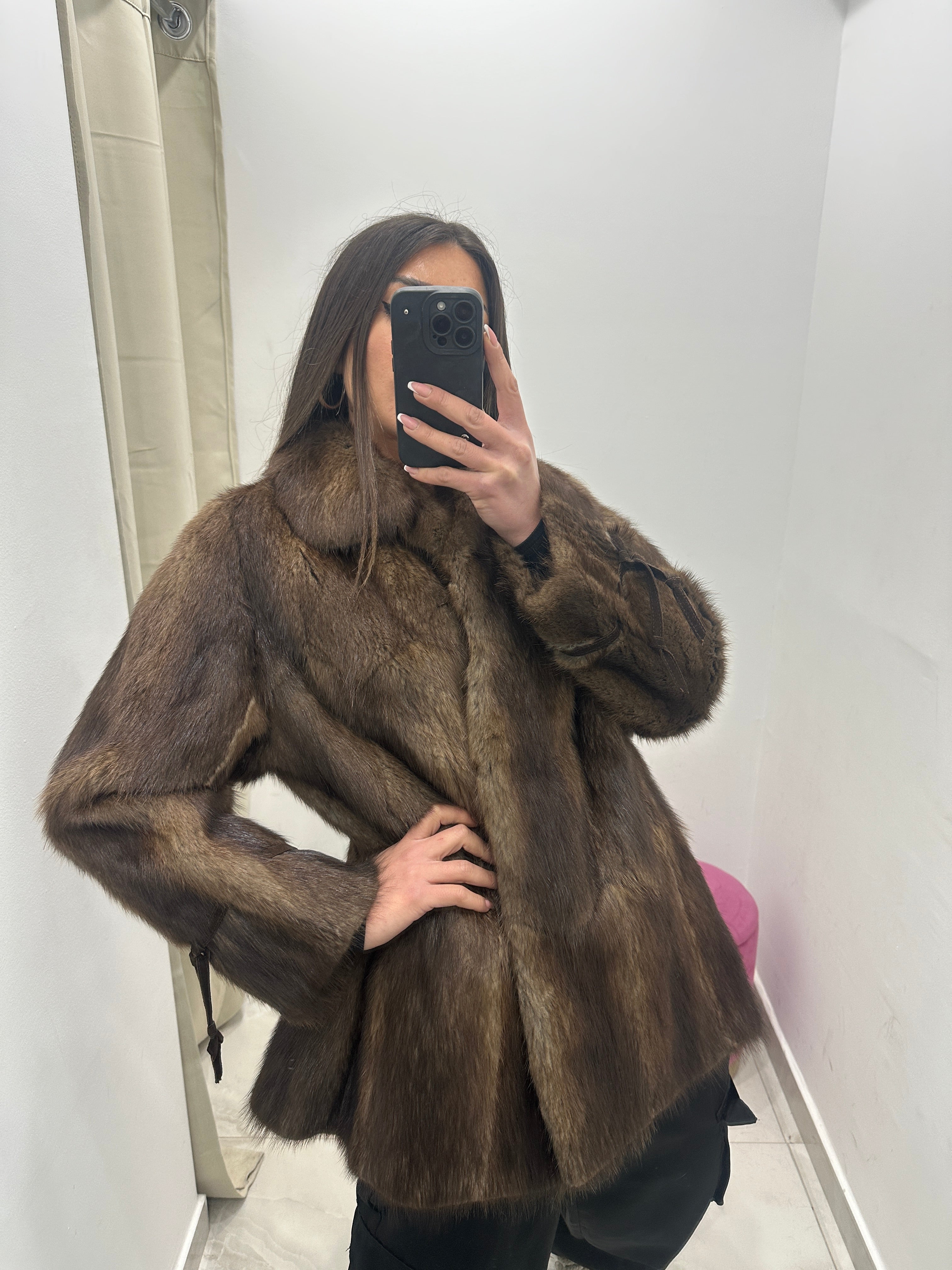 Pelliccia vera vintage marrone chiaro