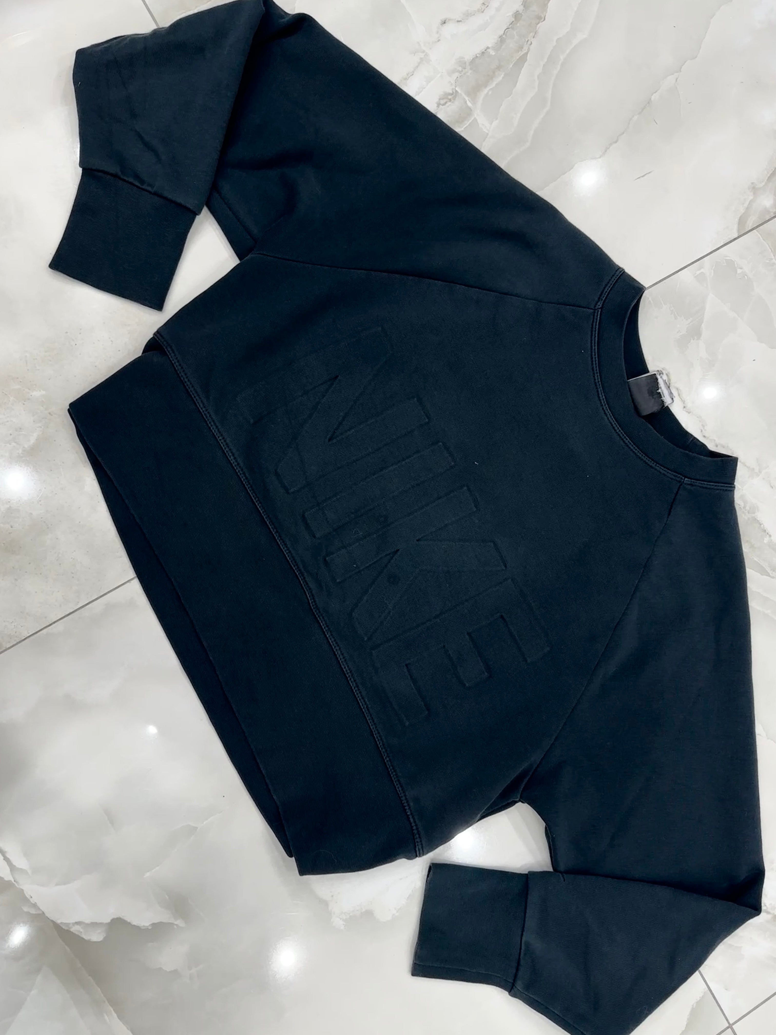 Felpa vintage nera crop
