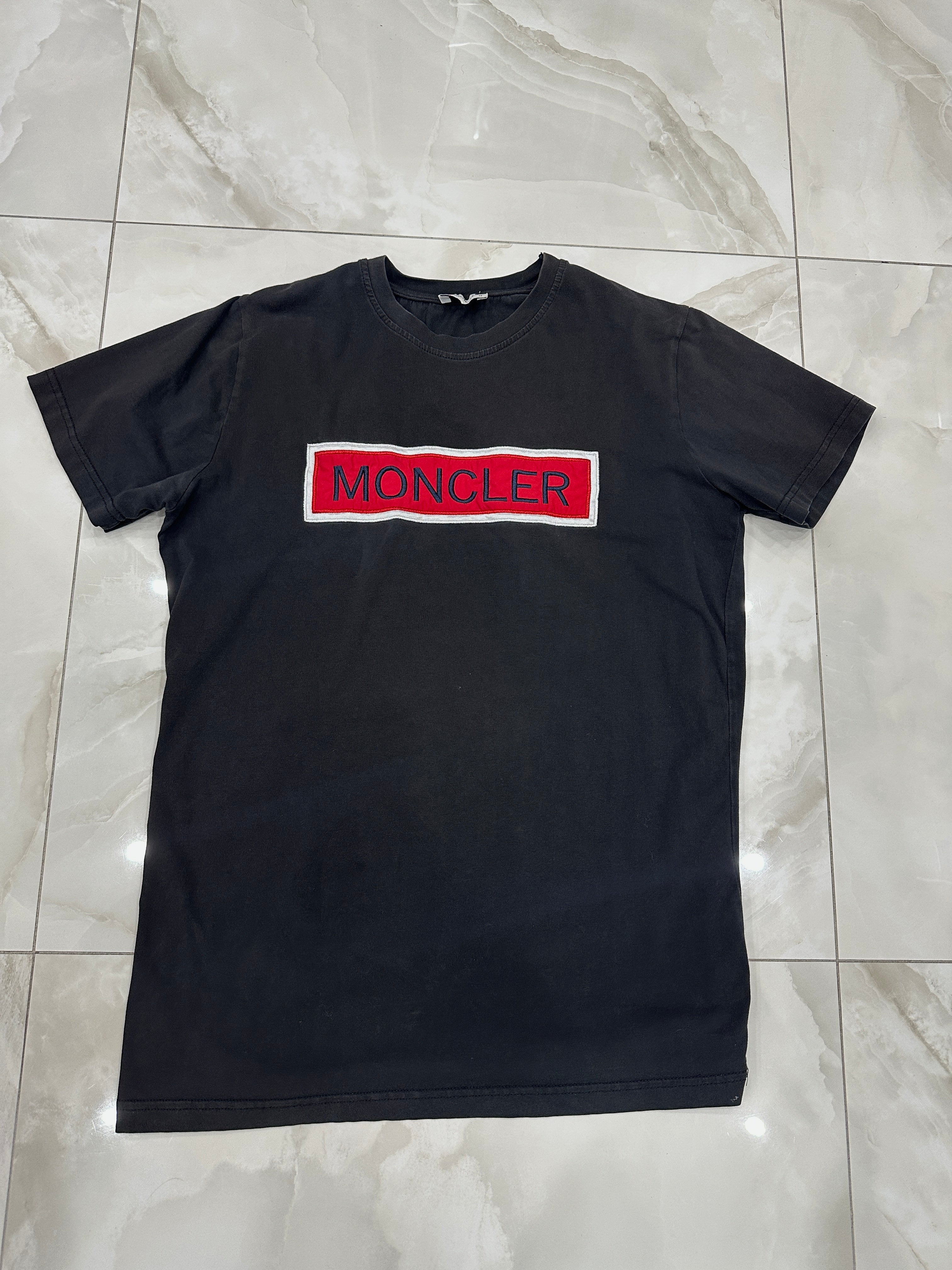 T-Shirt vintage firmato nera