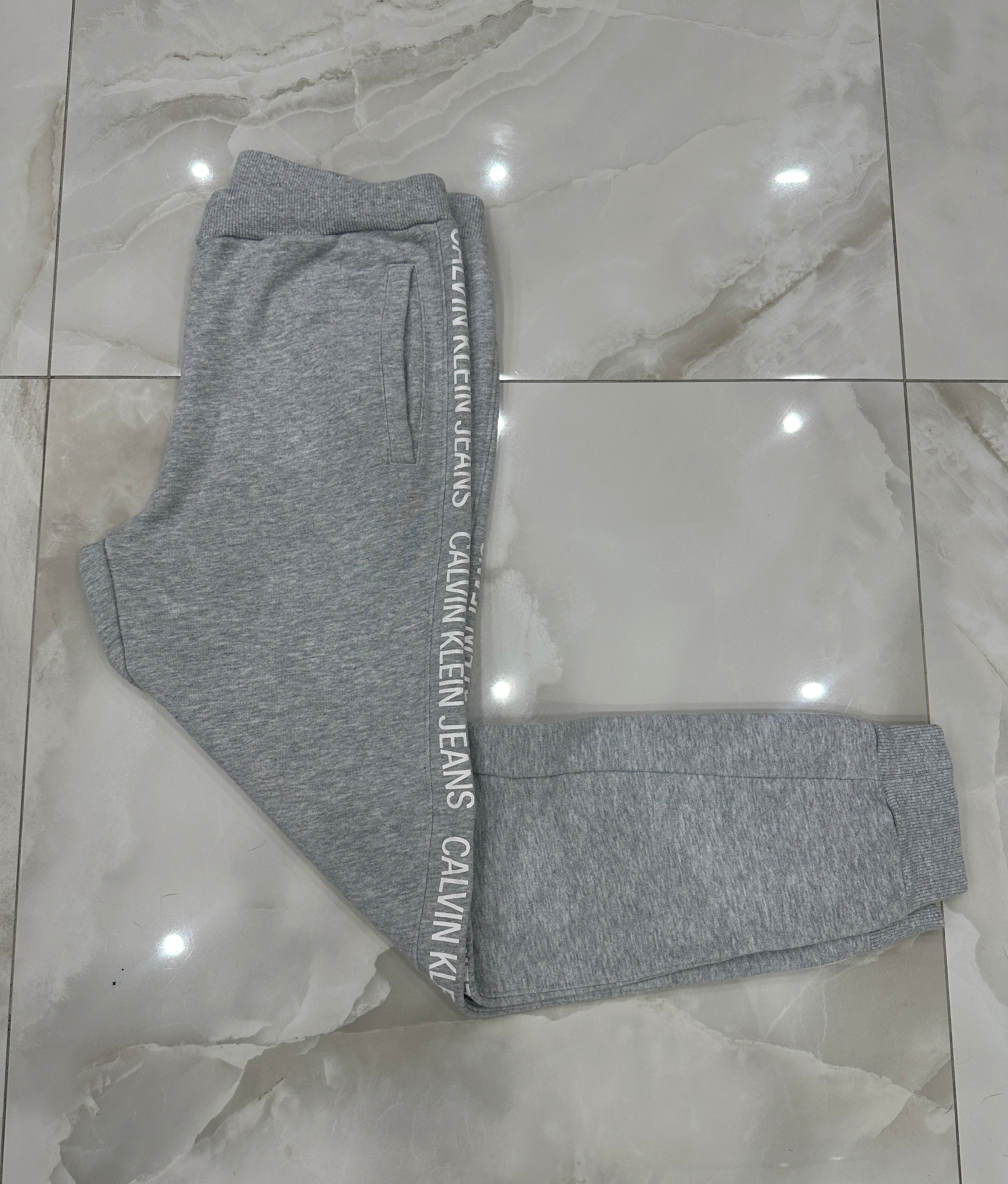 Pantatuta vintage grigio