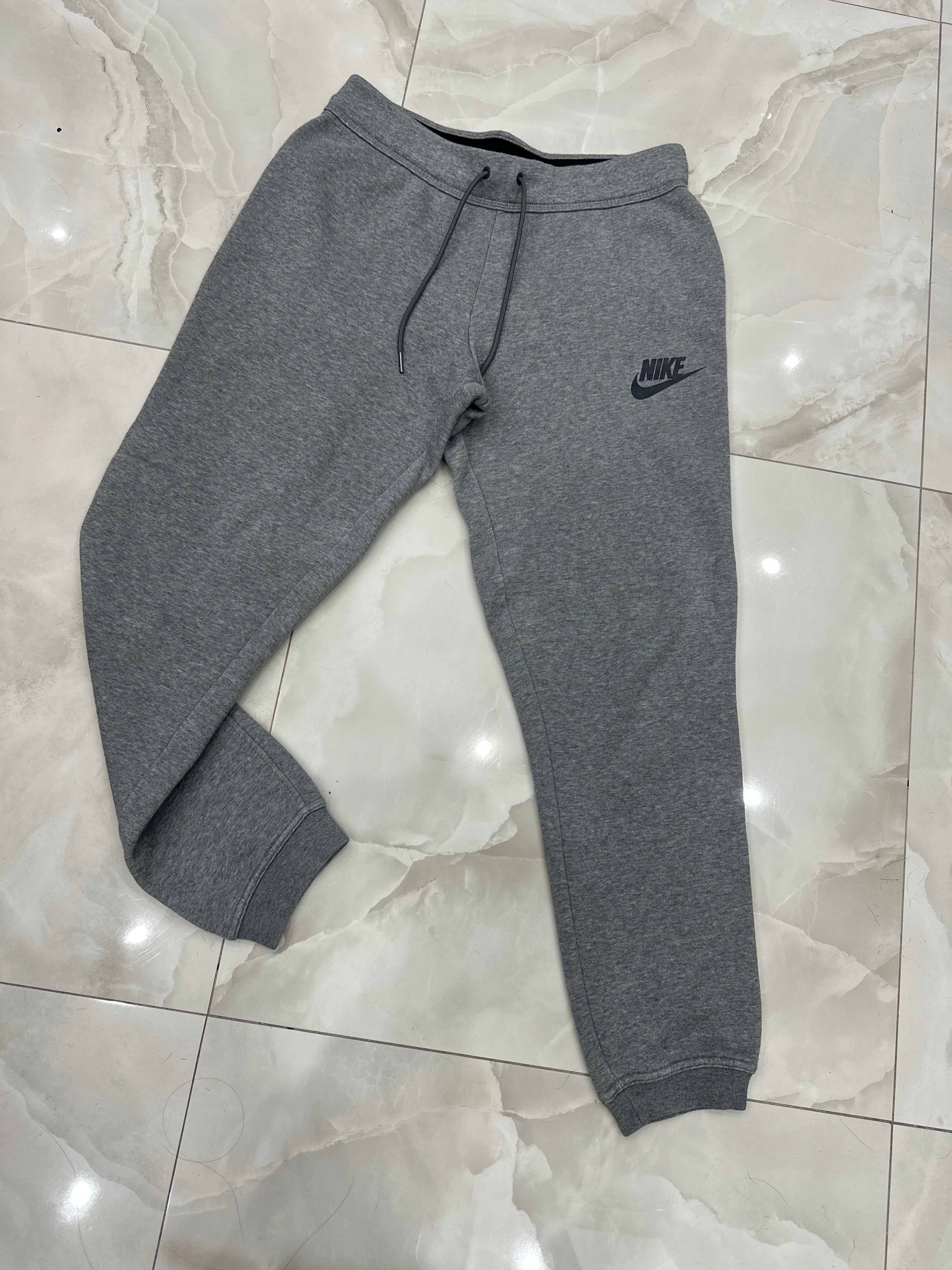 Pantatuta vintage grigio