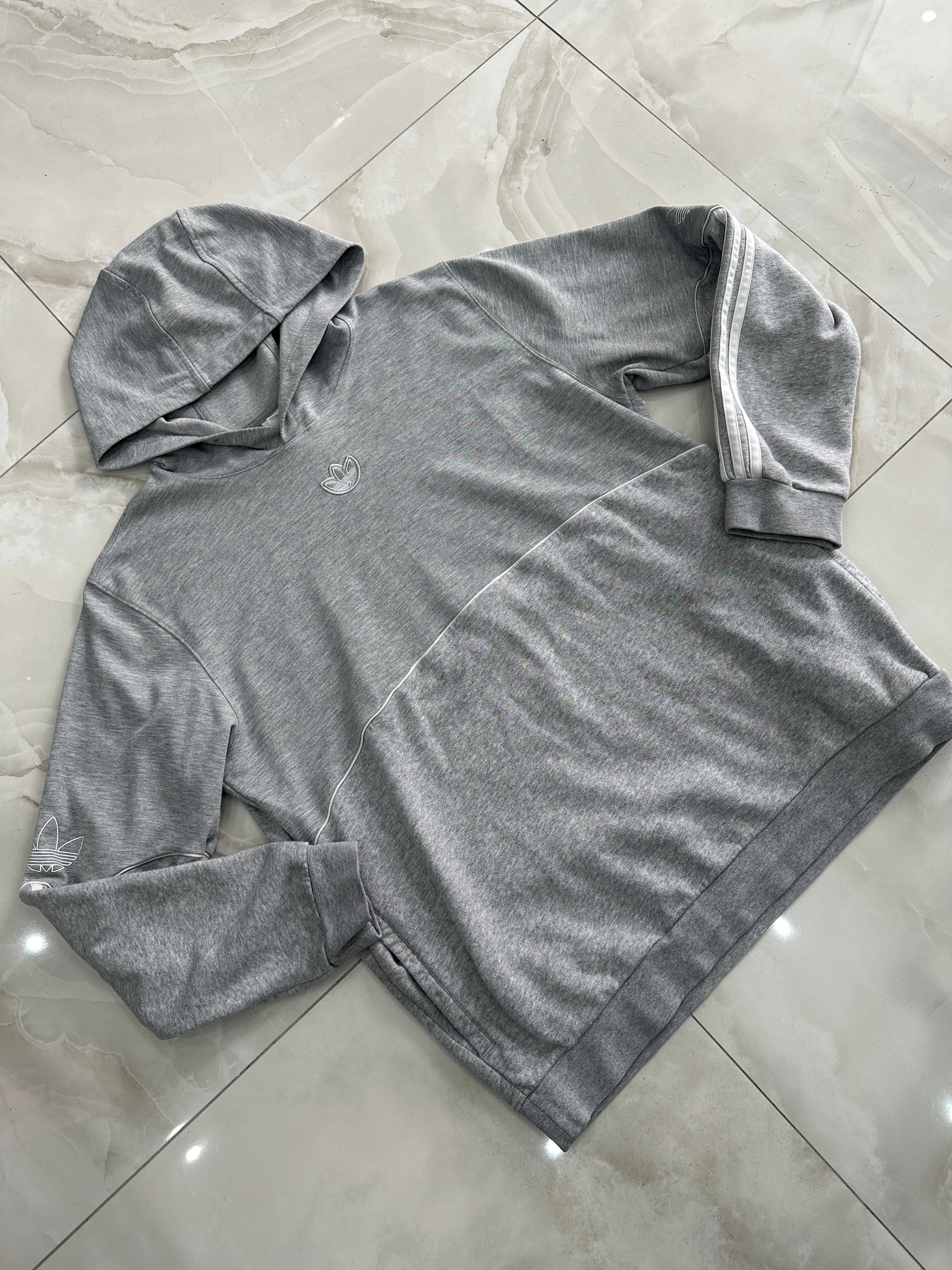 Felpa vintage grigia con cappuccio