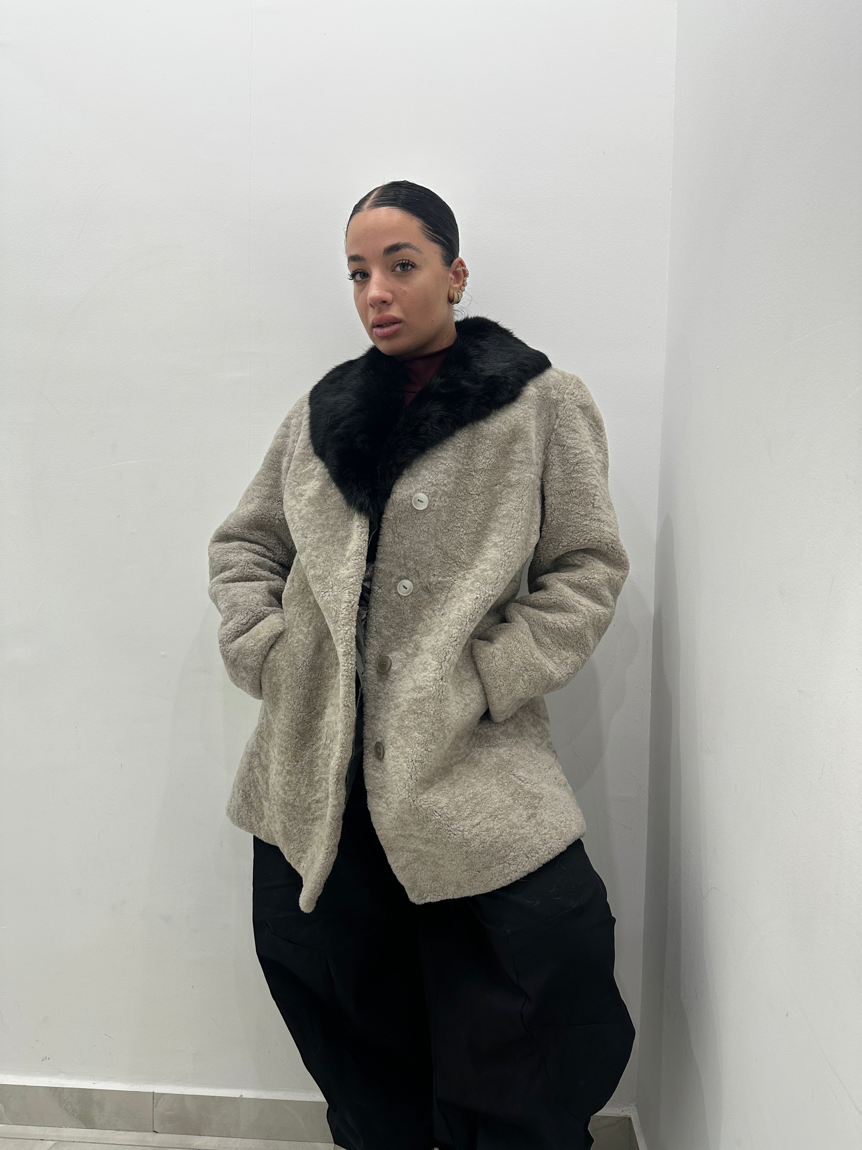 Pelliccia vera vintage grigia