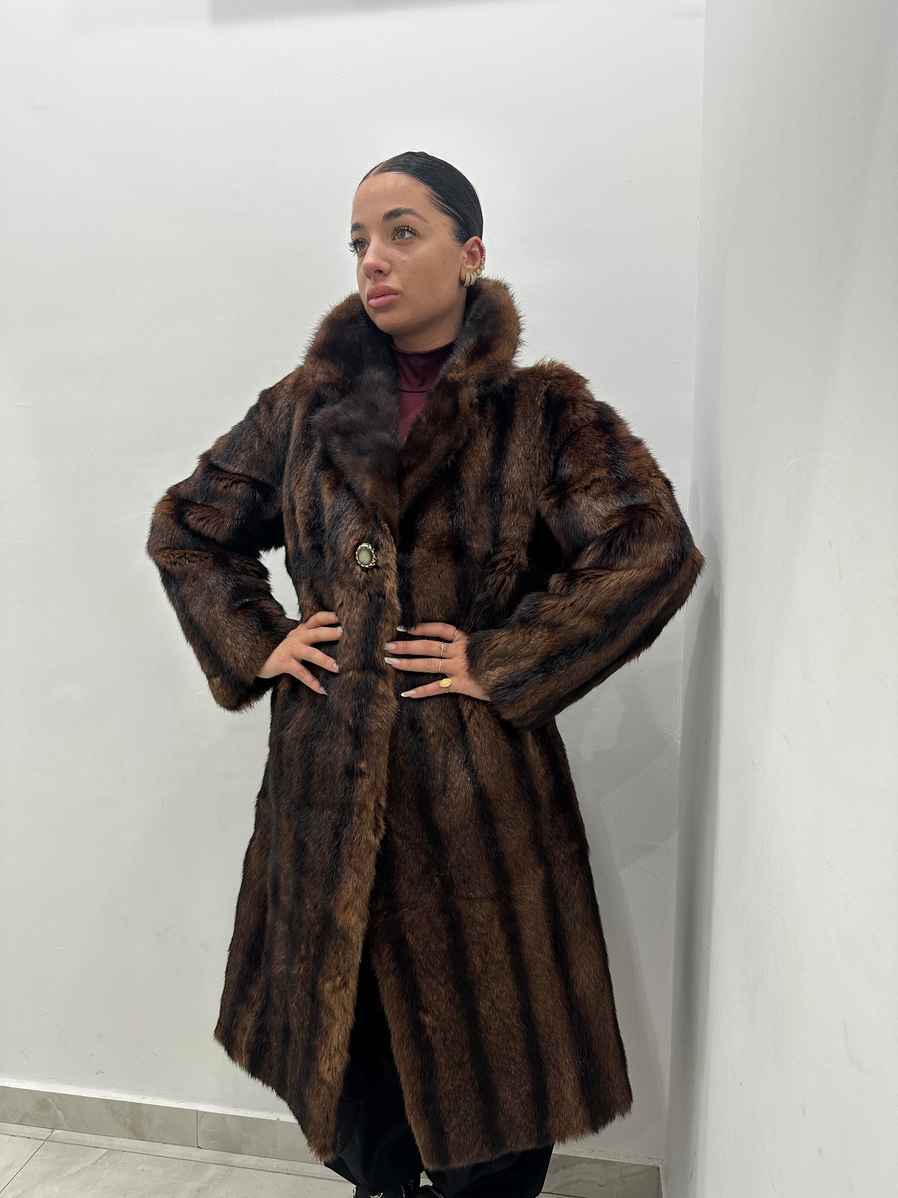 Pelliccia vera vintage marrone